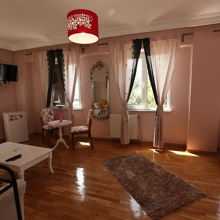 Yesim Suites 3*