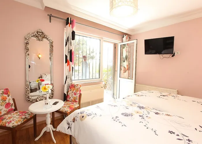 Bed & Breakfast Yesim Suites 3*