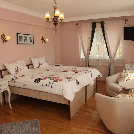 Yesim Suites 3* Istanboel