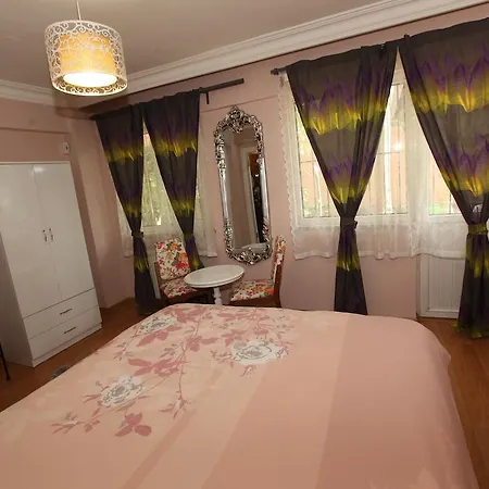 Yesim Suites Bed and breakfast Estambul