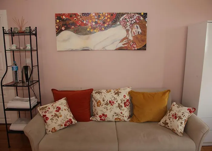 Bed & Breakfast Yesim Suites 3*