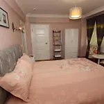 Bed & Breakfast Yesim Suites 3*