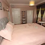 Yesim Suites Bed & Breakfast