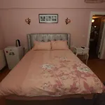 Bed & Breakfast Yesim Suites